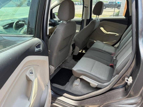 
Ford C-Max  Hybrid 2016 full									