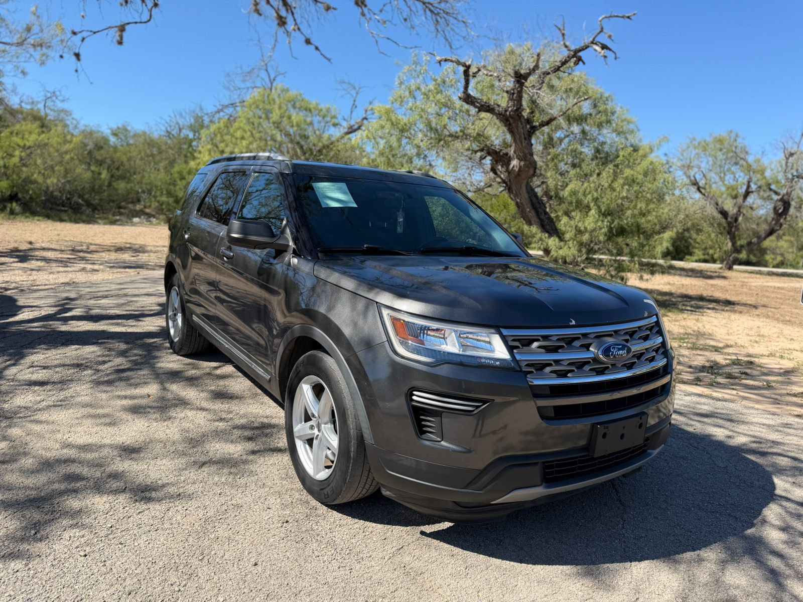
FORD EXPLORER XLT V6 3.5 2018 full									