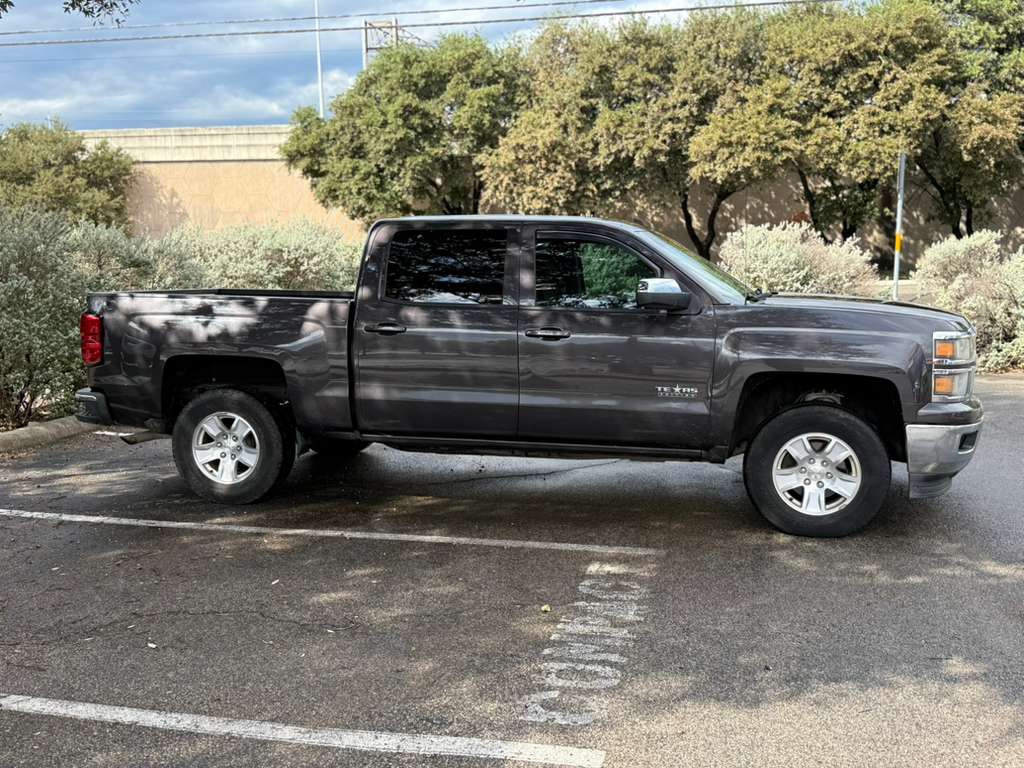 
CHEVROLET SILVERADO 1500 LT 5.3 LTS V8 full									