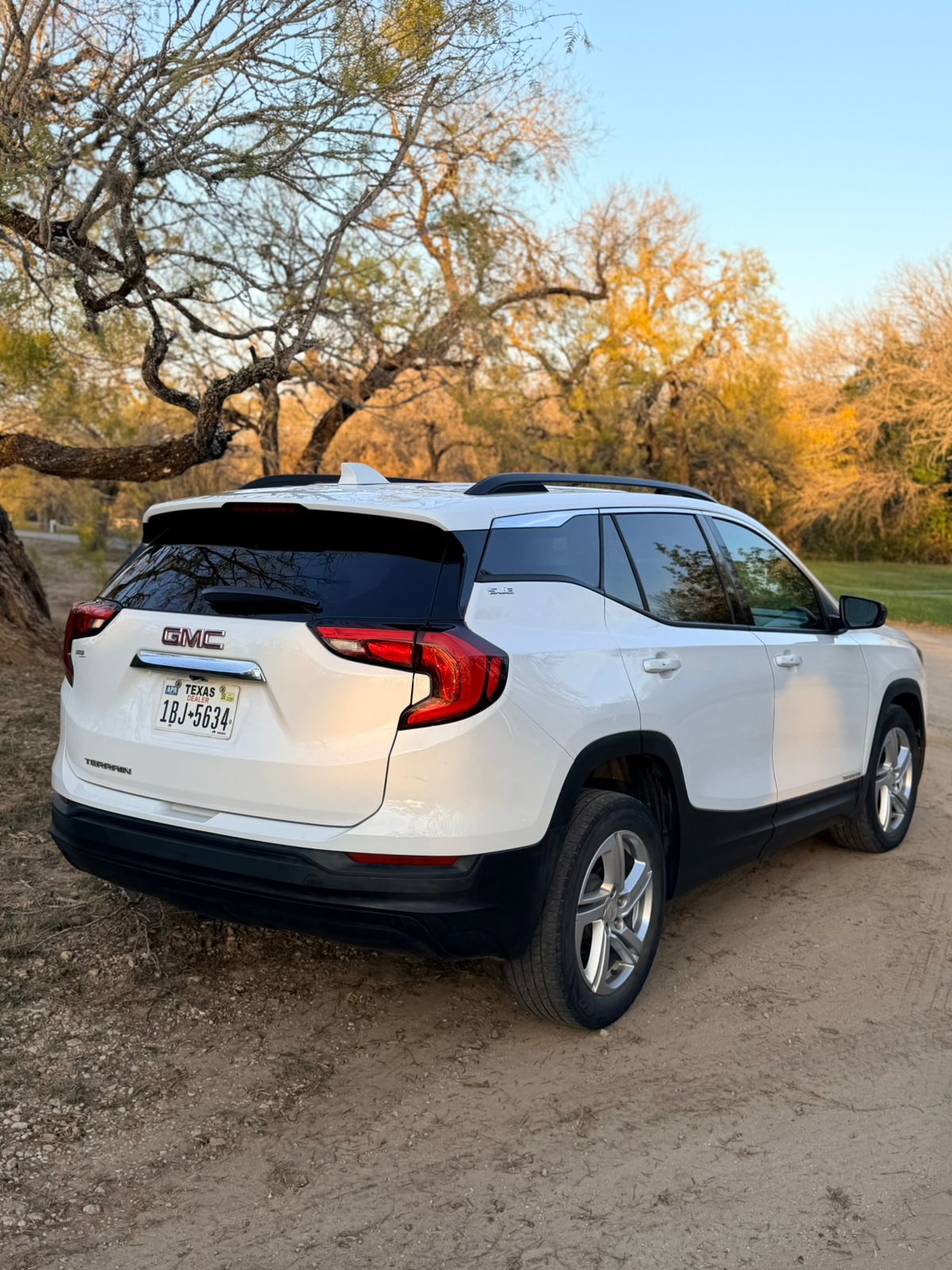 
GMC TERRAIN 2018 SLE full									