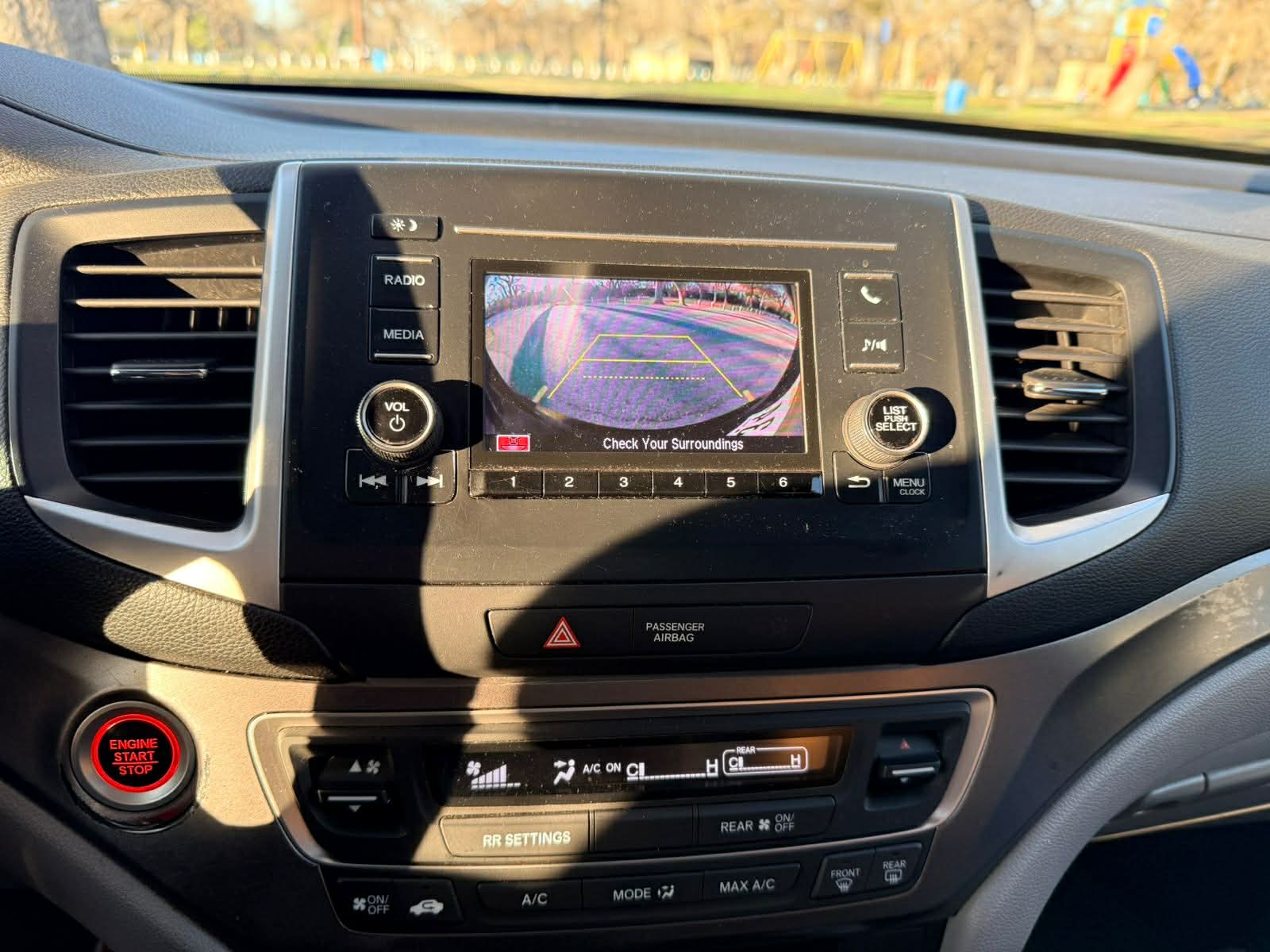 
🚙🔥 FOR SALE – 2019 HONDA PILOT LX 🔥🚙 full									