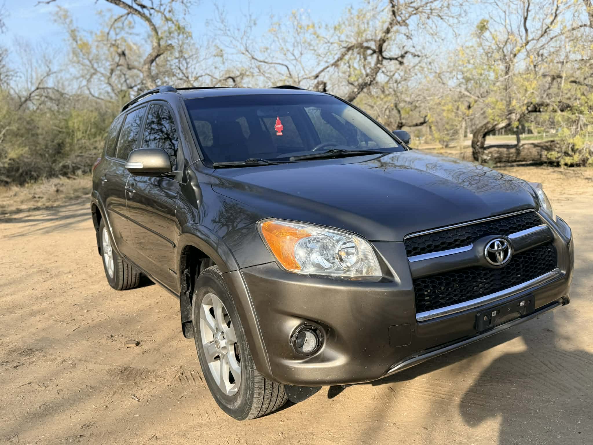 
🚙 2011 Toyota RAV4 Limited 🔥 full									