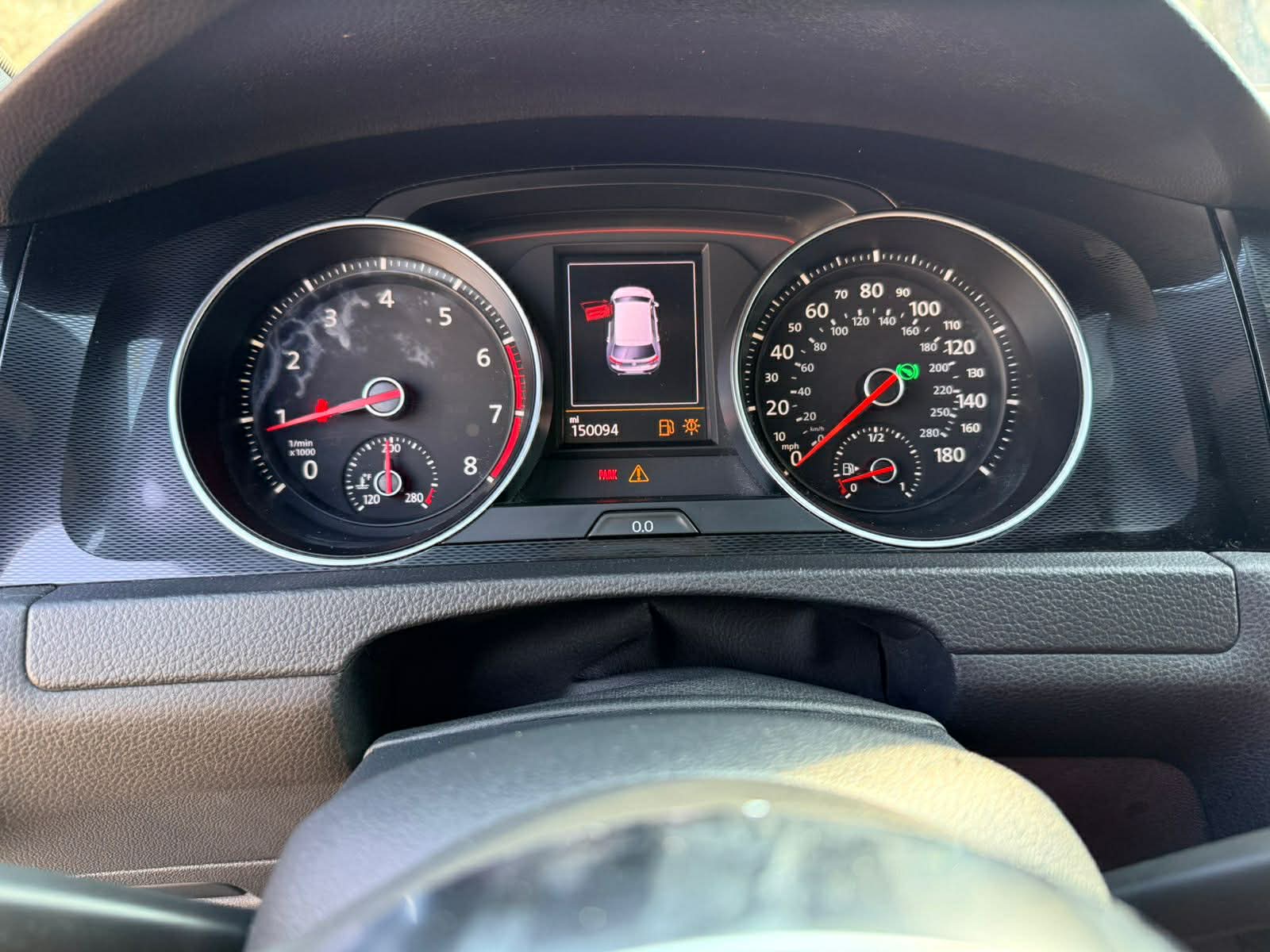 
Volkswagen GTI S 2.0 T full									