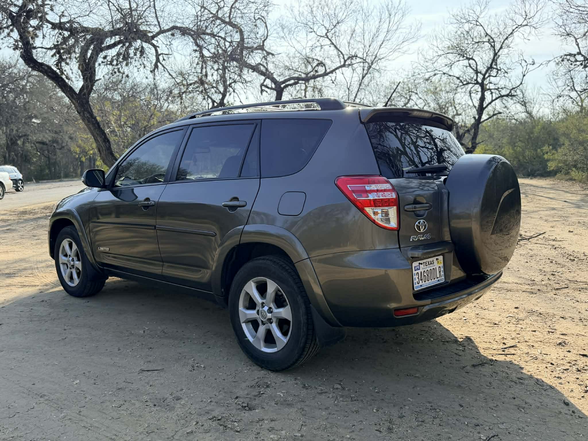 
🚙 2011 Toyota RAV4 Limited 🔥 full									